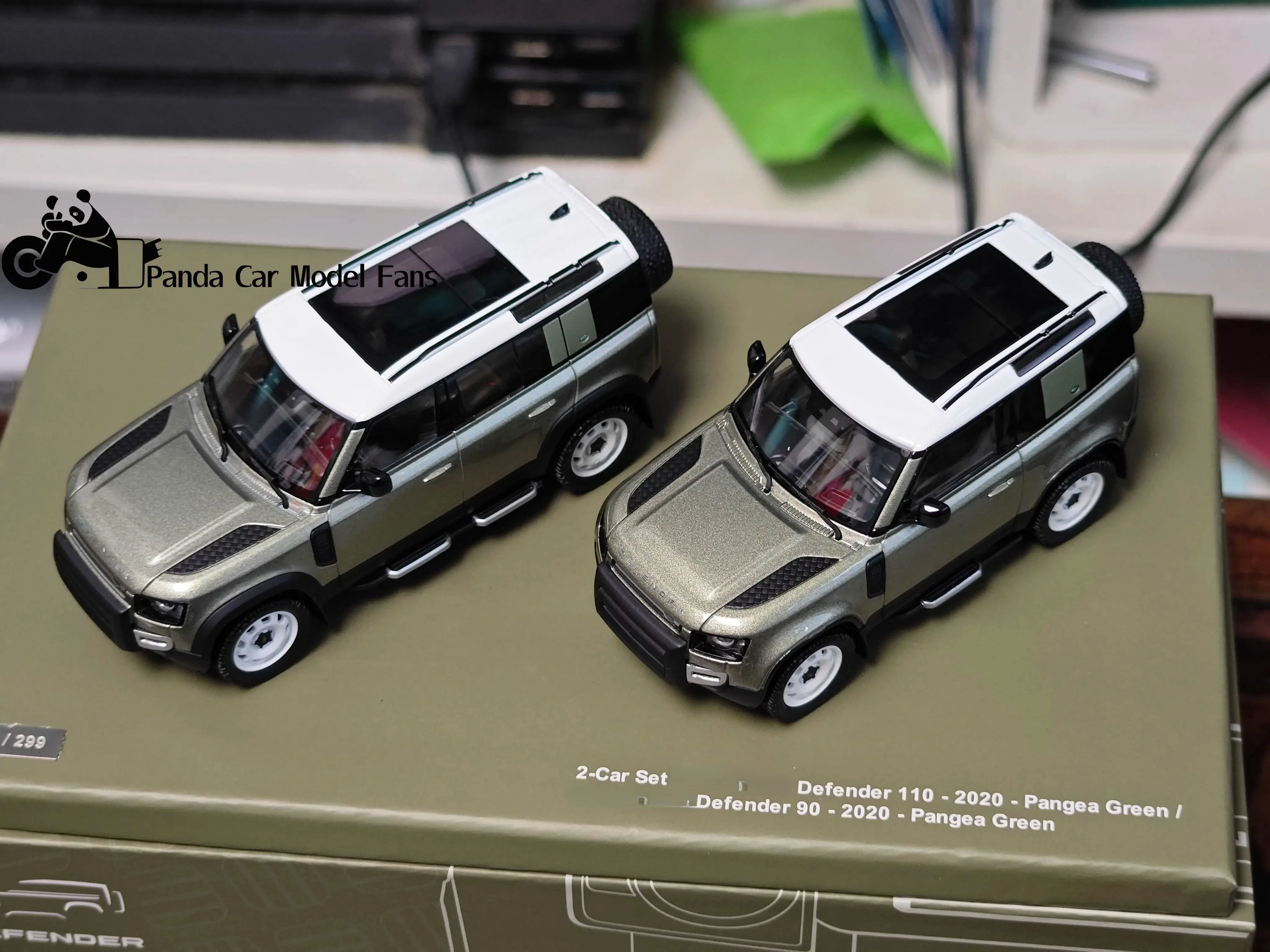 Almost Real 1/43 Range Rover Defender 2 set 90 +110 get 2