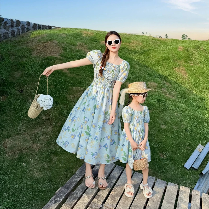 Family Vacation Matching Outfits for Brother Clothes Mom Daughter Smock Dress Coat Couples Dad Son Floral Shirt Korean Sister - 4