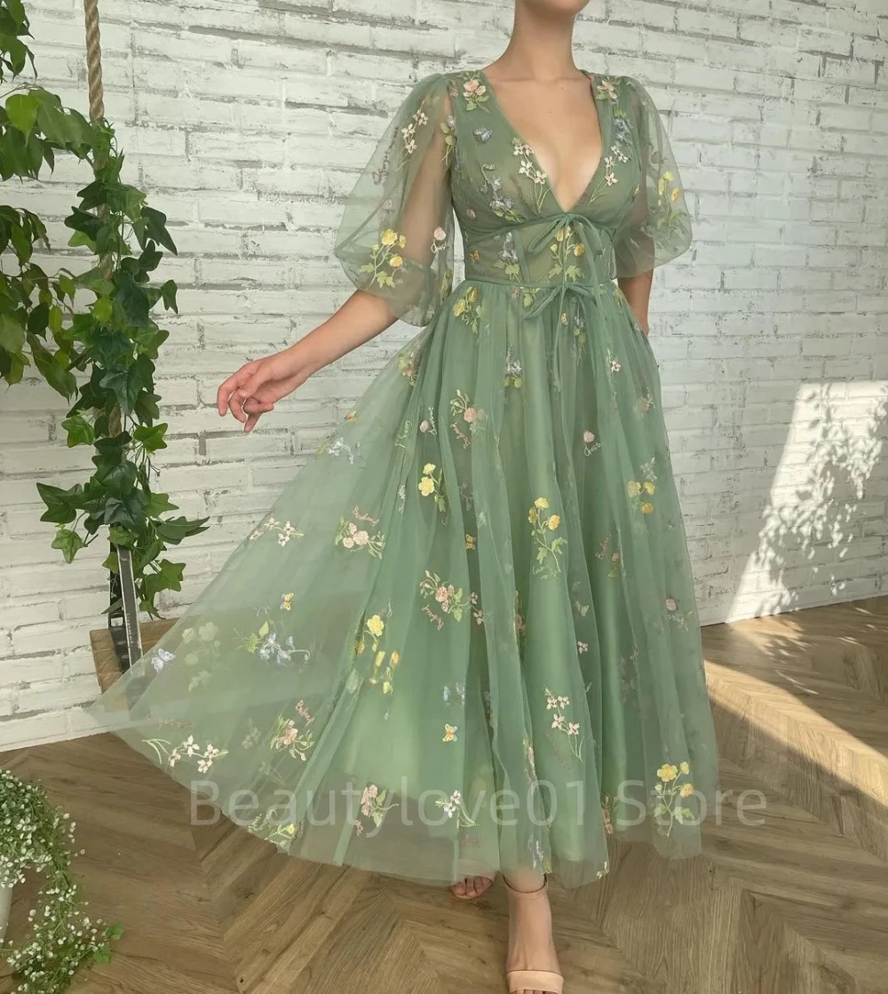 

Lace V-Neck جديد في فساتين Evening Gowns Half Sleeves Party Dresses Green Embroidery Vestido Feminino Tea-Length Vestidos longos