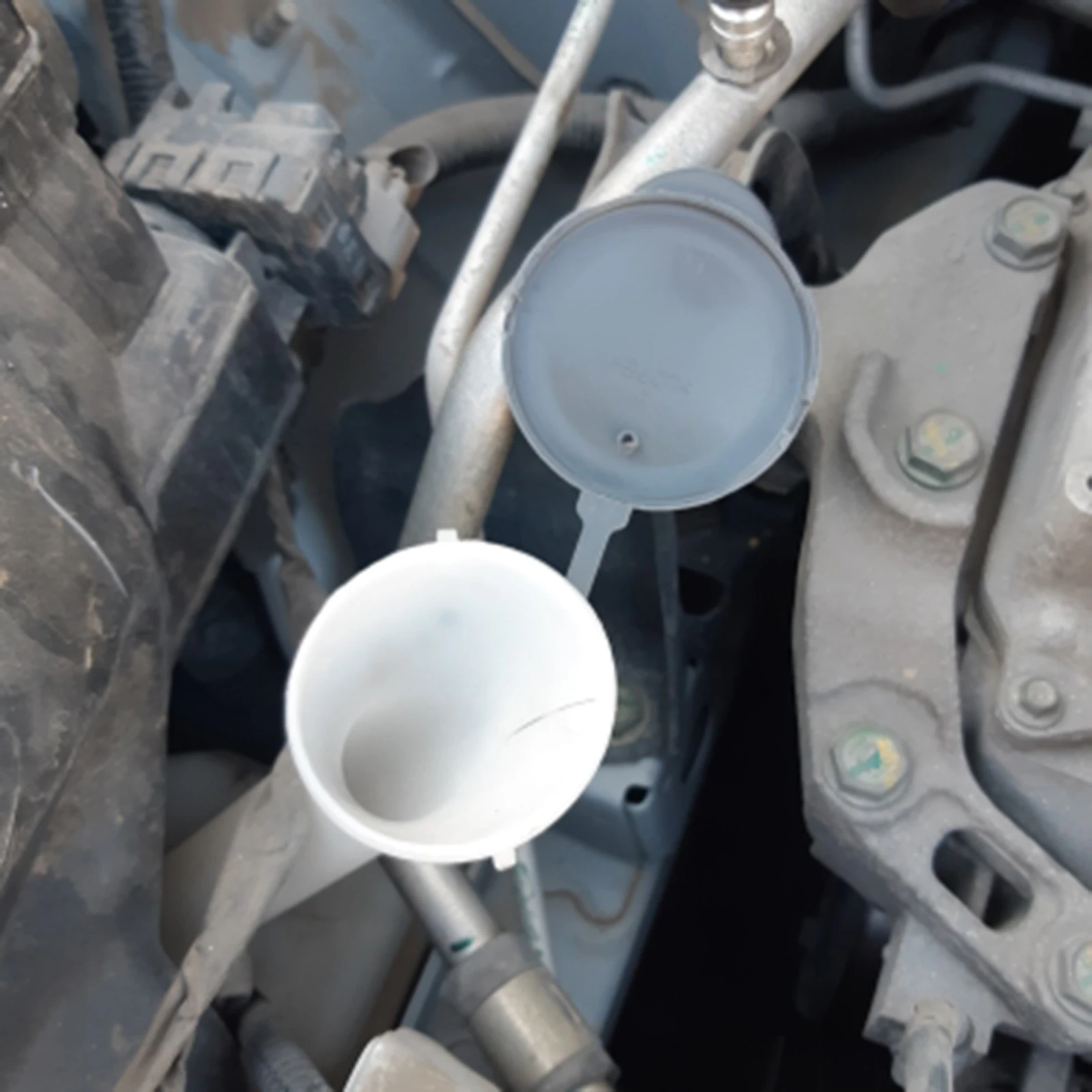 앞 유리 와이퍼 와셔 유체 저장소 커버 물 탱크 병 뚜껑 캡 28913-1HA3A Nissan Micra K13 2011 - 2016 Black Cap