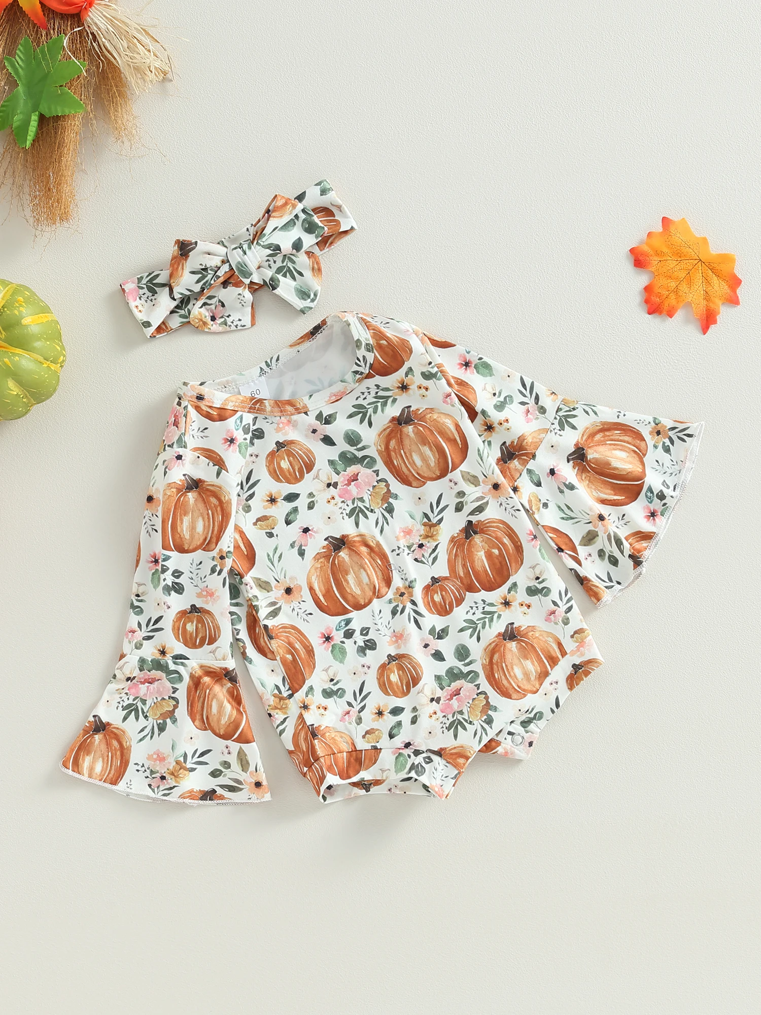 

Halloween Baby Girl Clothes Flare Sleeve Pumpkin Bubbe Romper Oversized T-Shirt Bodysuit Top with Headband (A-White 3-6
