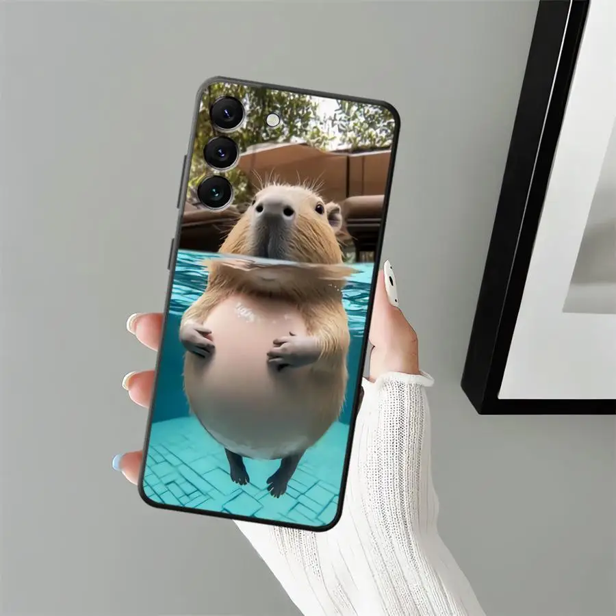 Adorable Capybara Pattern Phone Case Cover
