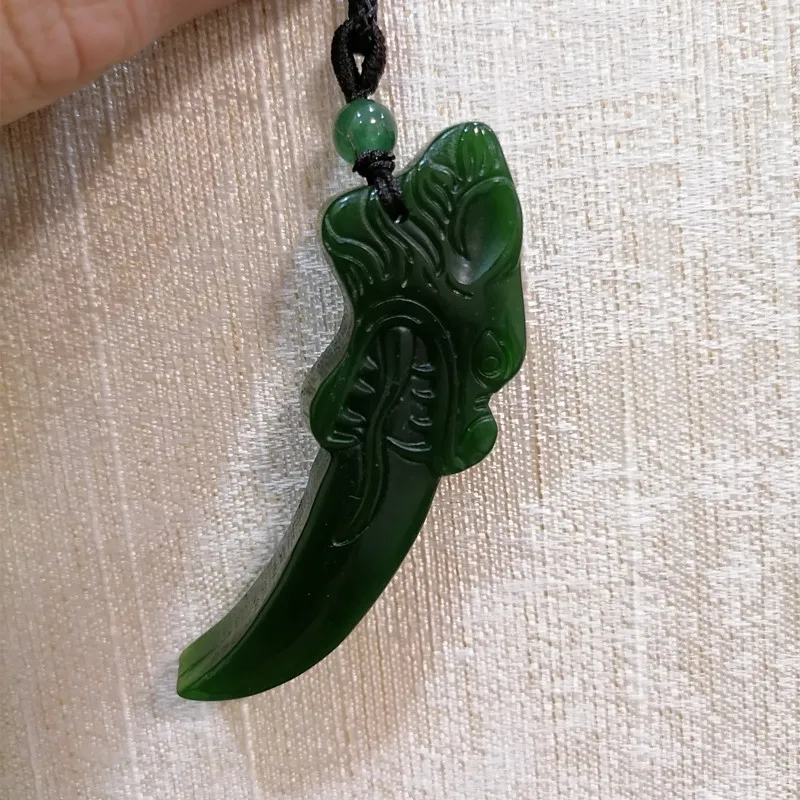 

Natural Green Handcrafted Double-sided Carved Wolf-tooth Jade Pendant Fashion Boutique Jewelry Men and Women's Necklace Gift