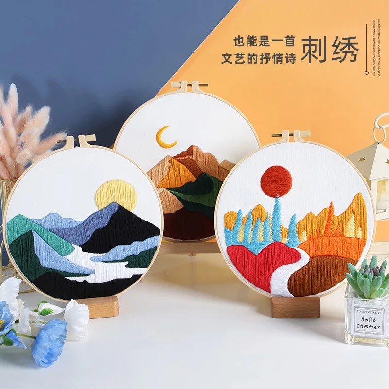 O'woda Kit Ricamo Starter, Set da Ricamo per Principianti, Adulti e Bambini,con 1 Telaio Ricamo, 3 Tessuti Ricamati, 9 Aghi da Ricamo e Filo da Ricamo Abbinato(Nero, Fiori e Piante