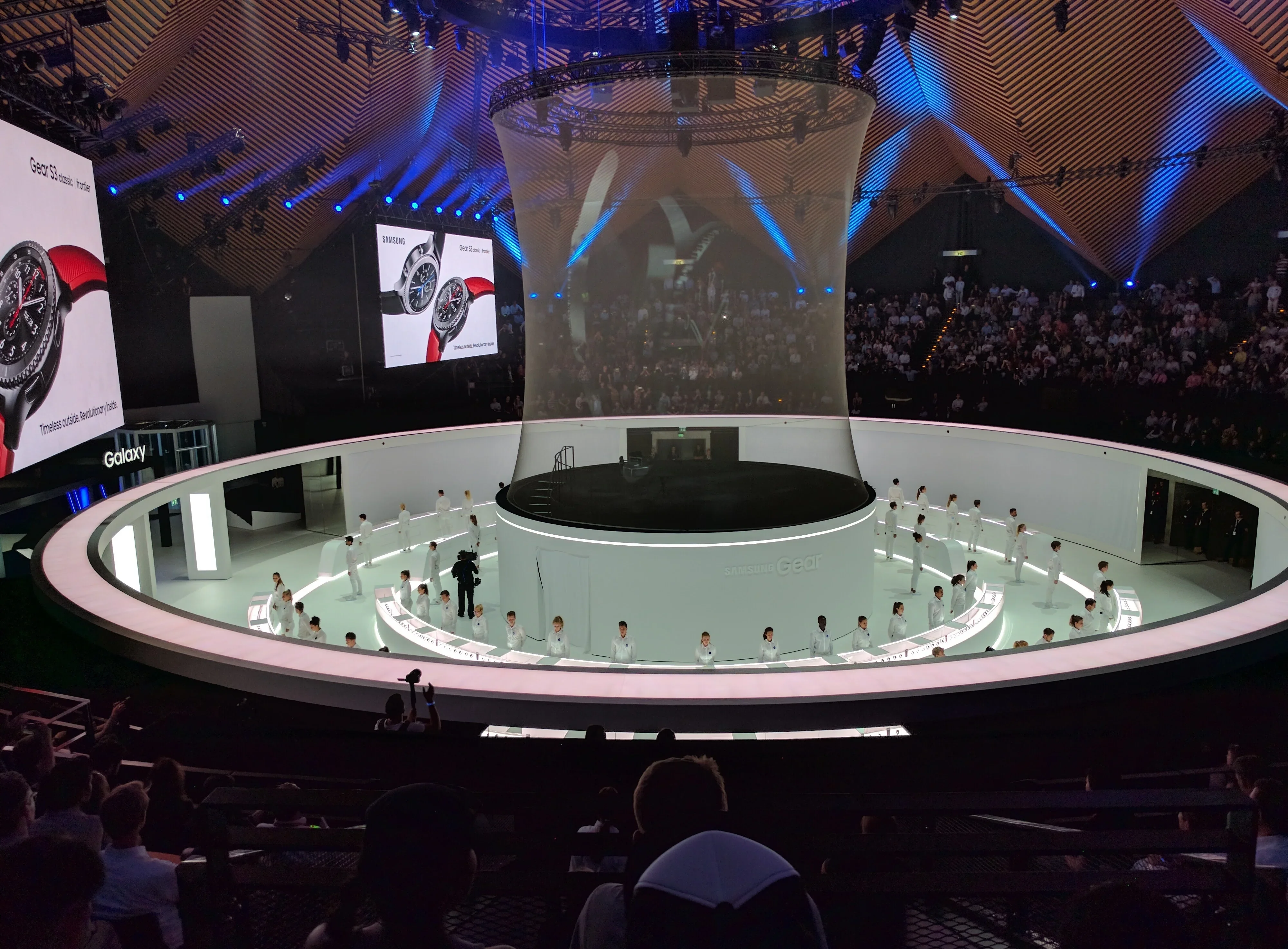 4X3M 5X3M 3D Holo Mesh Screen Hologram Projector Holo Gauze Holographic projection For Stage Show Music Concert