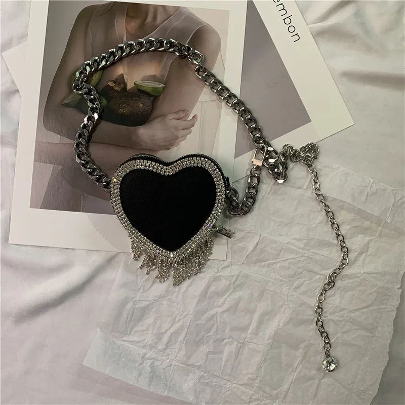 

Punk Thick Chain Crossbody Bag Luxury Diamonds Shoulder Bags Women Crystal Tassel Evening Bag Heart Shaped Party Purses Tote