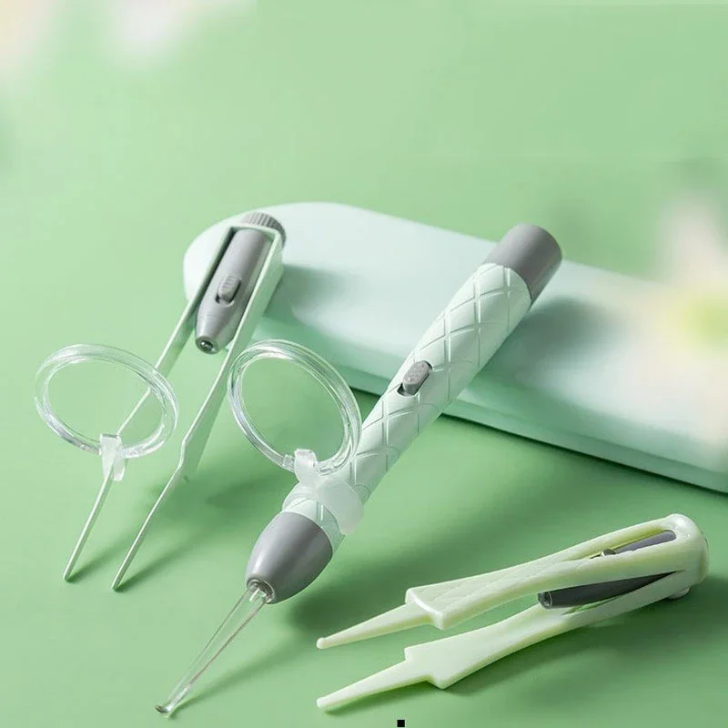 

Luminous Ear Spoon Set Ear Wax Removal Cleaning Tweezers LED Light Earpick Nose Clip Children Adults Ear Care Tools Kit USBcharg