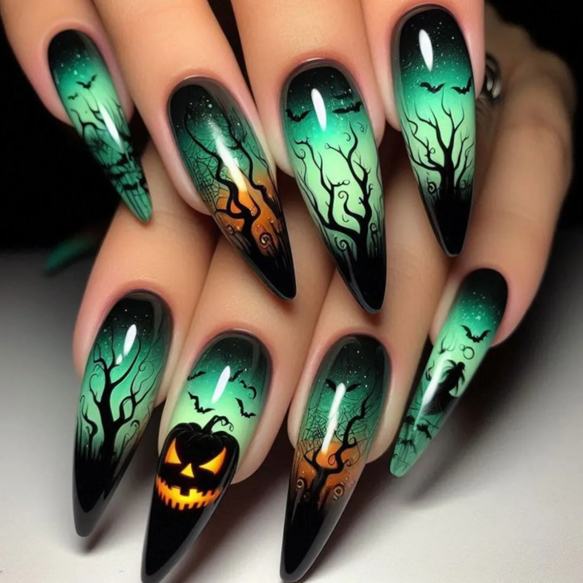 24 uñas postizas largas de almendra con diseño de telaraña de Halloween, uñas postizas negras con degradado de diamantes de imitación y punta adhesiva roja.