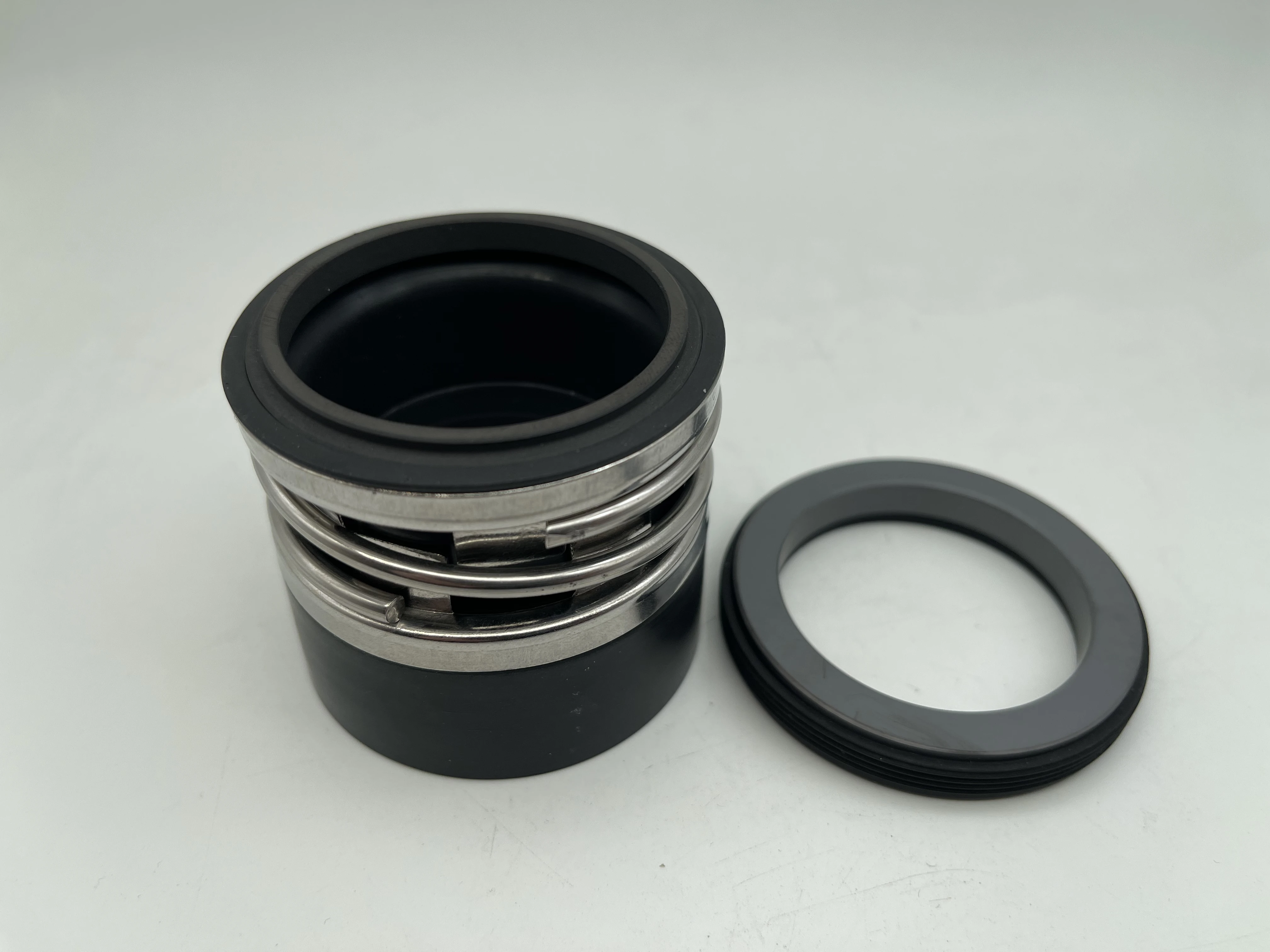 INT-0380-N , 2100-3-38 , 2100N-38 2100-38 (Shaft size 38mm, Rotary Pressed Length 47mm) TLANMP Mechanical Seals TJ-0380-N