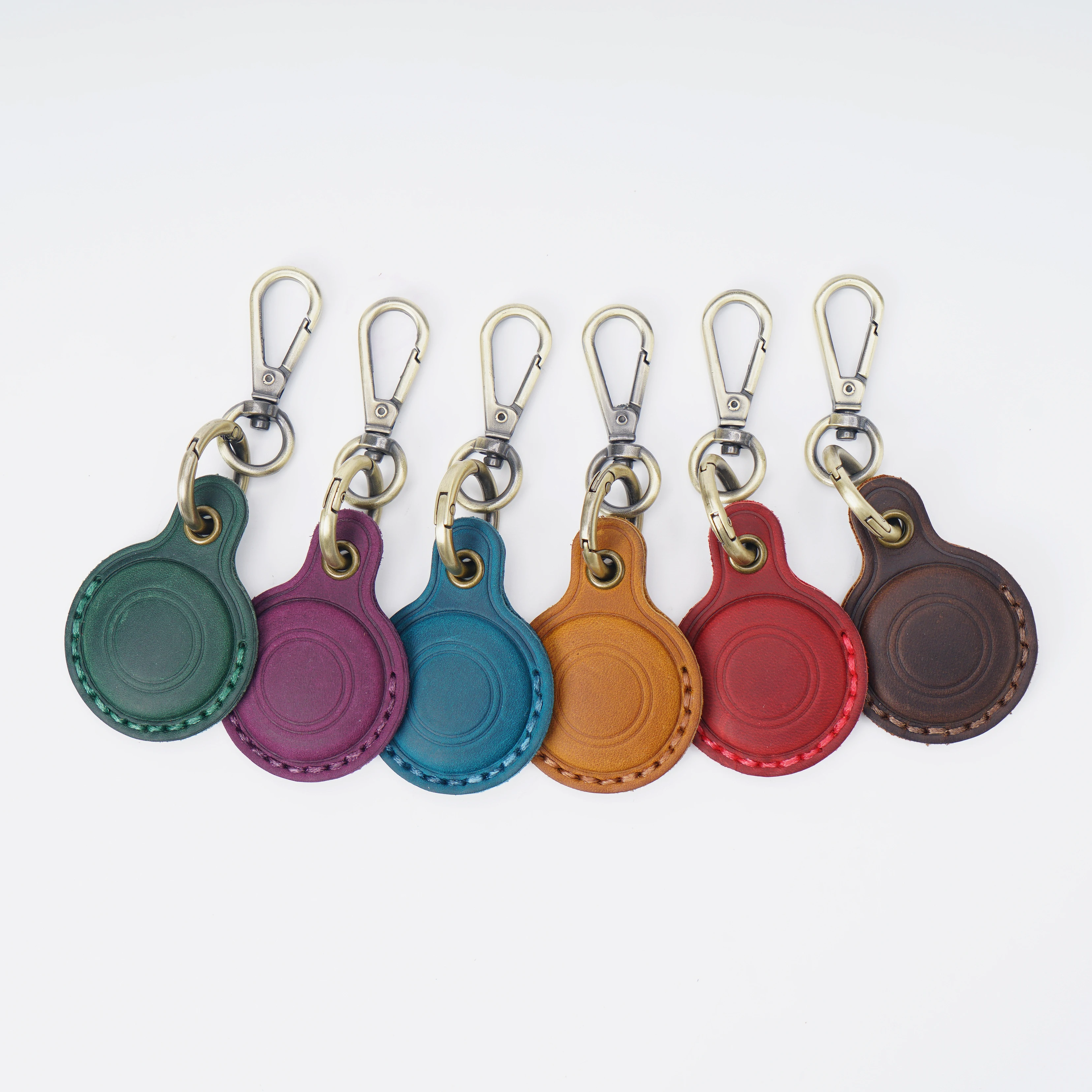 Premium Top-Grain Leather Apple AirTag Holder-Pet Tracking Anti-Loss Keychain Locator Case for Keys & Pets