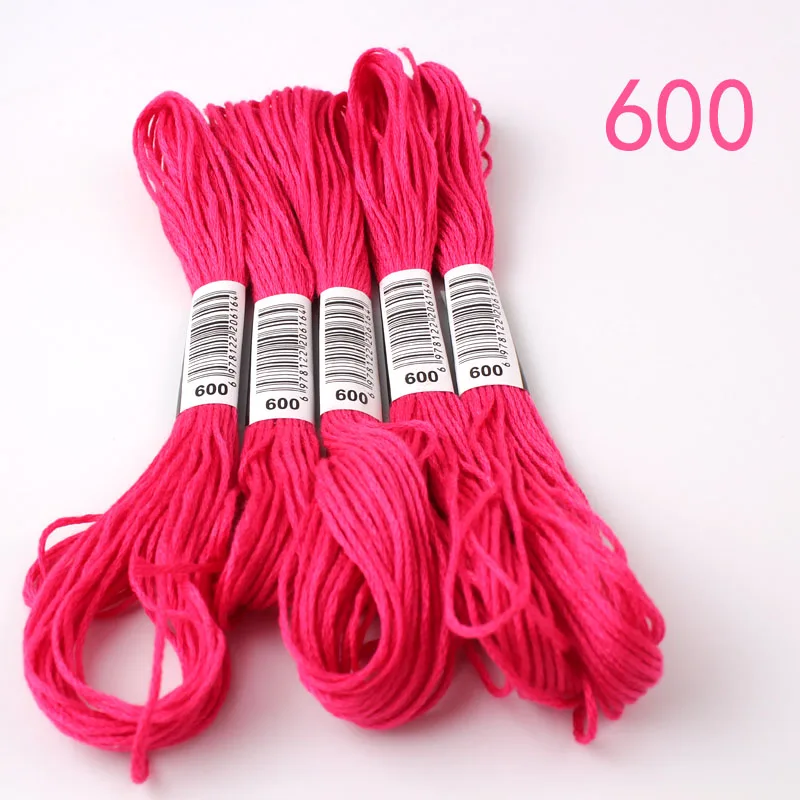 600