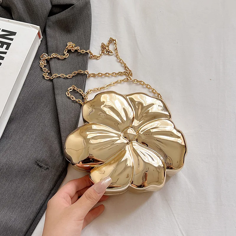 Fashion Metal Flower Shaped Crossbody Bag for Women Gold Box Shoulder Bags Shinny Evening Party Clutch Bag Small Phone Purses