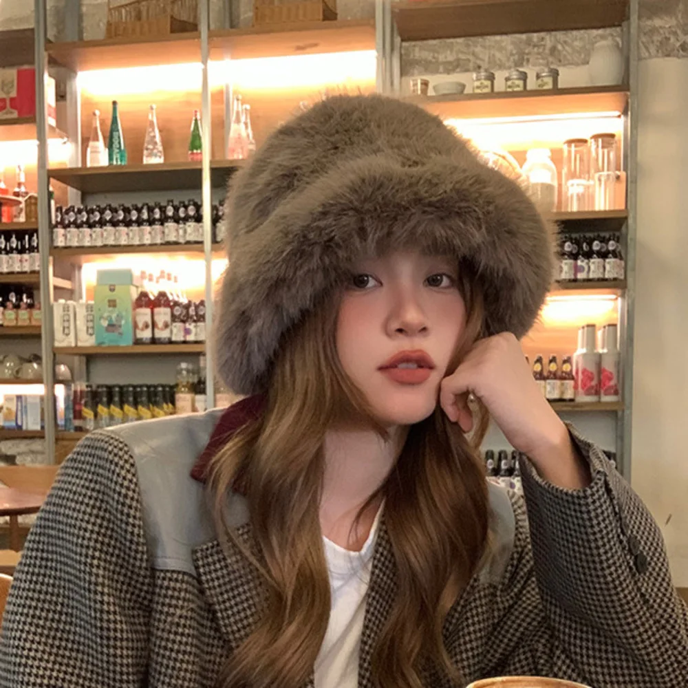 Knocking on Winter Snow Mountain Western Sichuan Tourism Plüsch-Fischer für Frauen, um sich warm zu halten und das Gesicht klein zu zeigen_voghion.com