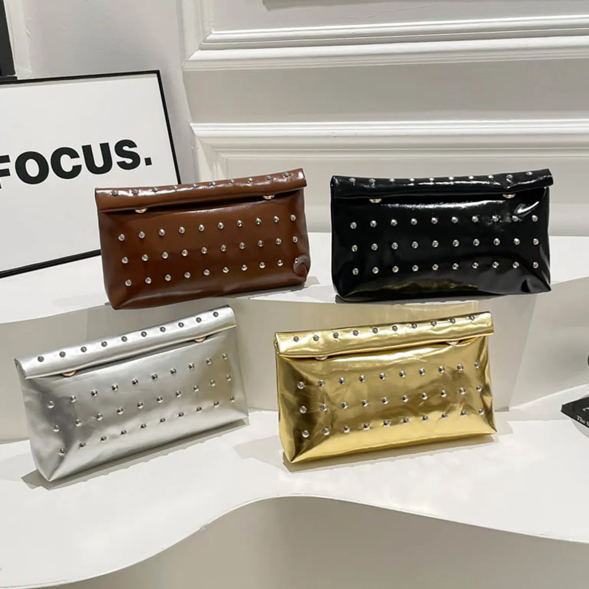 Elegant Glitter PU Leather Clutch with Rivet Detailing