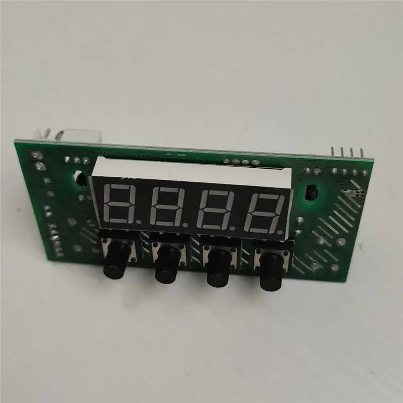 A01E-24-36V RGBW 4/8 채널 정전류 마더보드 54X3W 18X12W 24X12W 12X12W LED PAR 마더보드 전압
