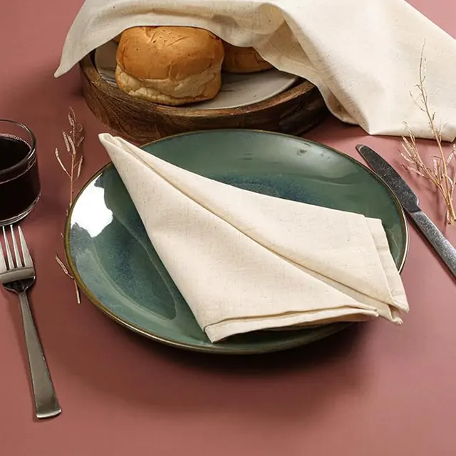 Polyester Tablecloth Napkins 2
