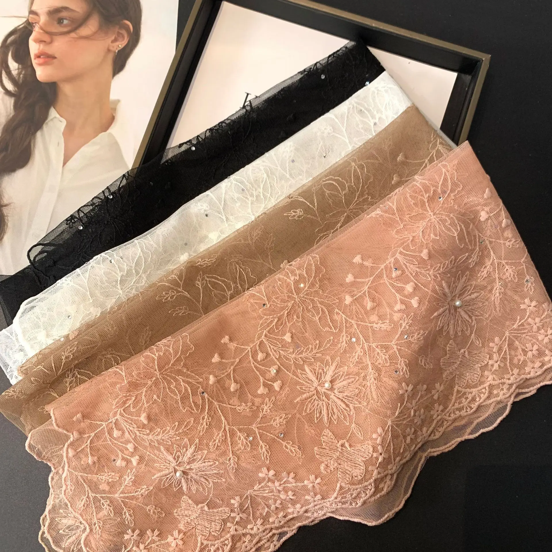 Lace Embroidered Small Scarf 6