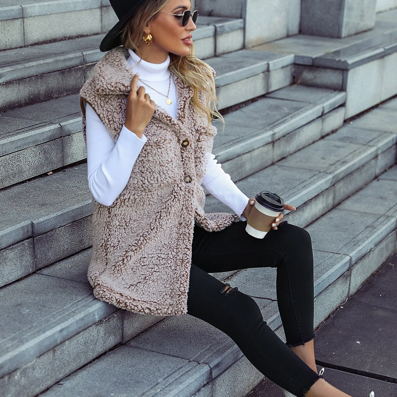 New Flash Fleece Women Fashion Vest Collar Sleeveless Length Loose Relaxed Faded Bubble Fleece Cardigan Vest For Autumn Winter