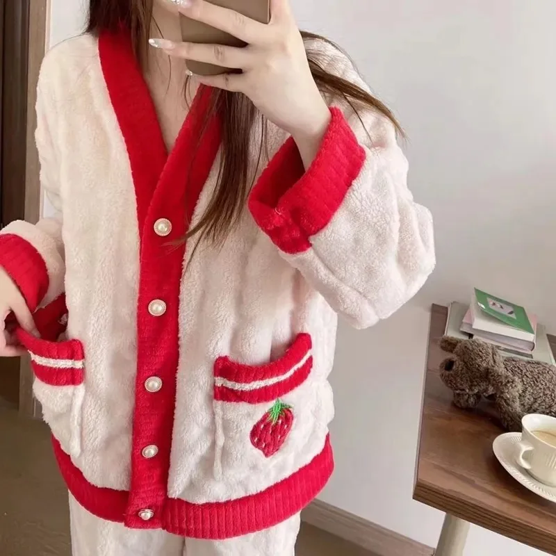 Strawberry Print Sleepwear Women Pajamas Set Winter Fleece Velvet 2 Pieces Home Suit Sleep Fluffy Korean Piiama Warm Night Wear