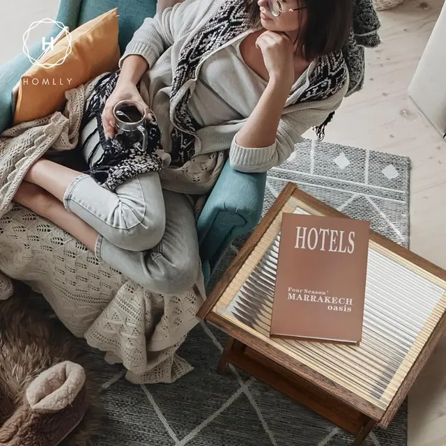 Homlly Z 라탄 사이드 커피 테이블: 세련됨과 기능성이 조화를 이룬다