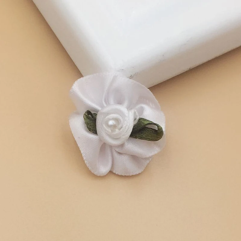 

200pcs/pack 3cm Small Stain Ribbon Flower DIY Handwork Wedding Veil Decor Clothing Appliques