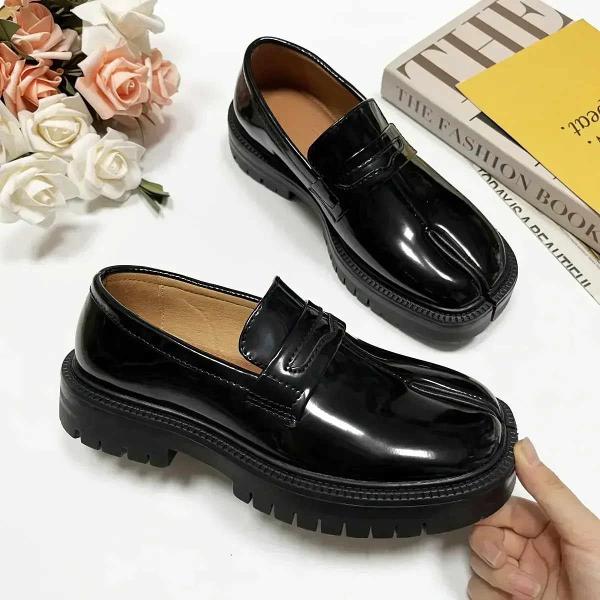 CHMURY Tabi Shoes Loafer for Men and Women Split Toe Thick Sole Casual Patent Leather Shoes 2024 5