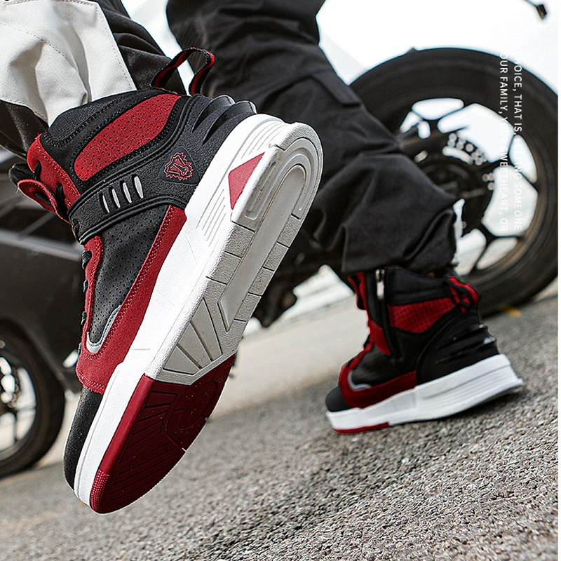 Motorcycle Boots Men Breathable Protective Reinforced Street Riding Shoes with Side Zipper Ankle Support Anti-Slip Sole Gear Pad