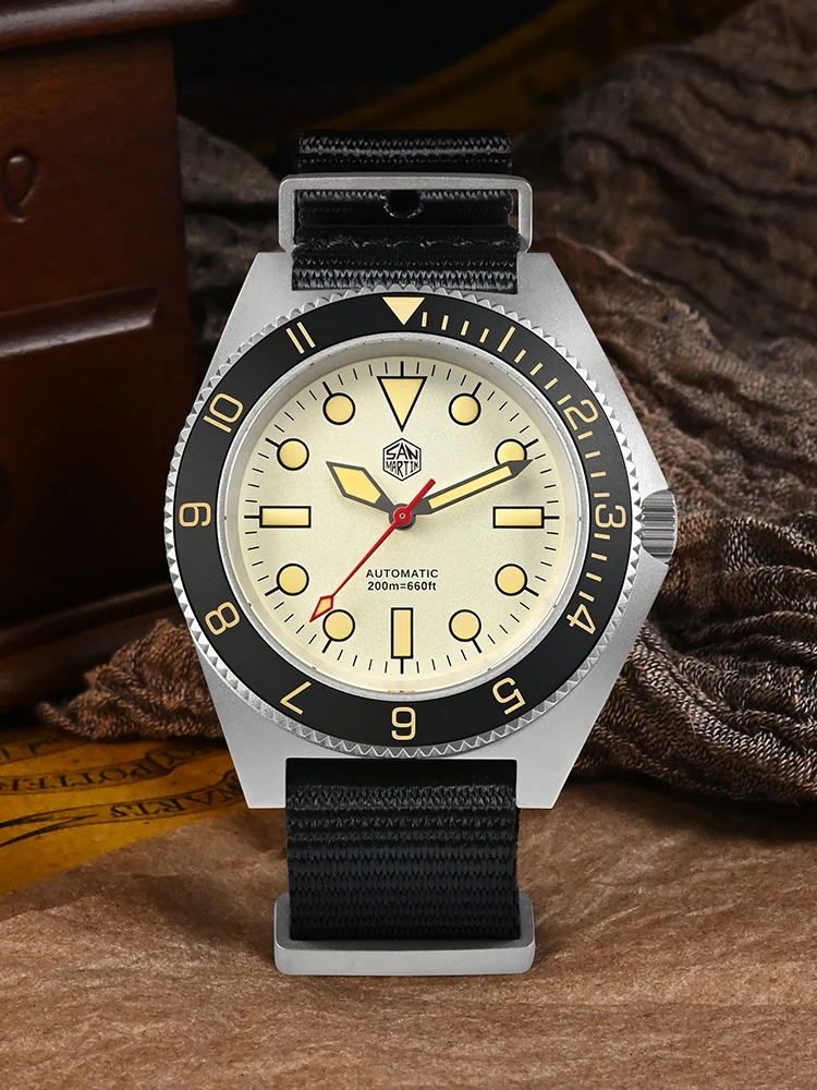 San Martin 40mm Casual Beige Dial Matte Bezel NH35 Men's Watch Field Diving Wrist Clock Mechanical Self Winding C3 Lume SN0123B