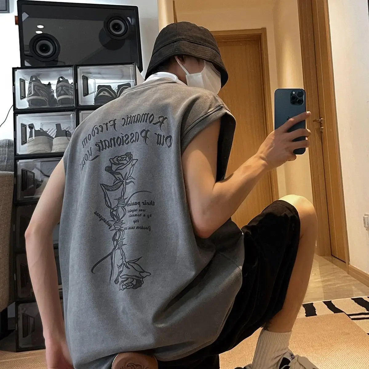 

American Retro Minimalist Rose Vest Men Ins Sportswear Loose Casual T-shirt Summer Camisole Versatile Top Sleeveless Clothes New