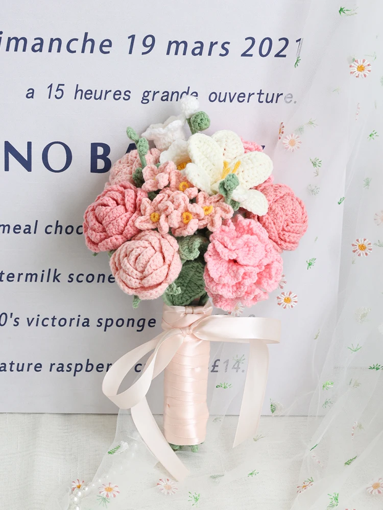 

Rose Tulip Hand-Held Bouquet Home Holiday Wedding Knitted Bouquet Hand-Woven Finished