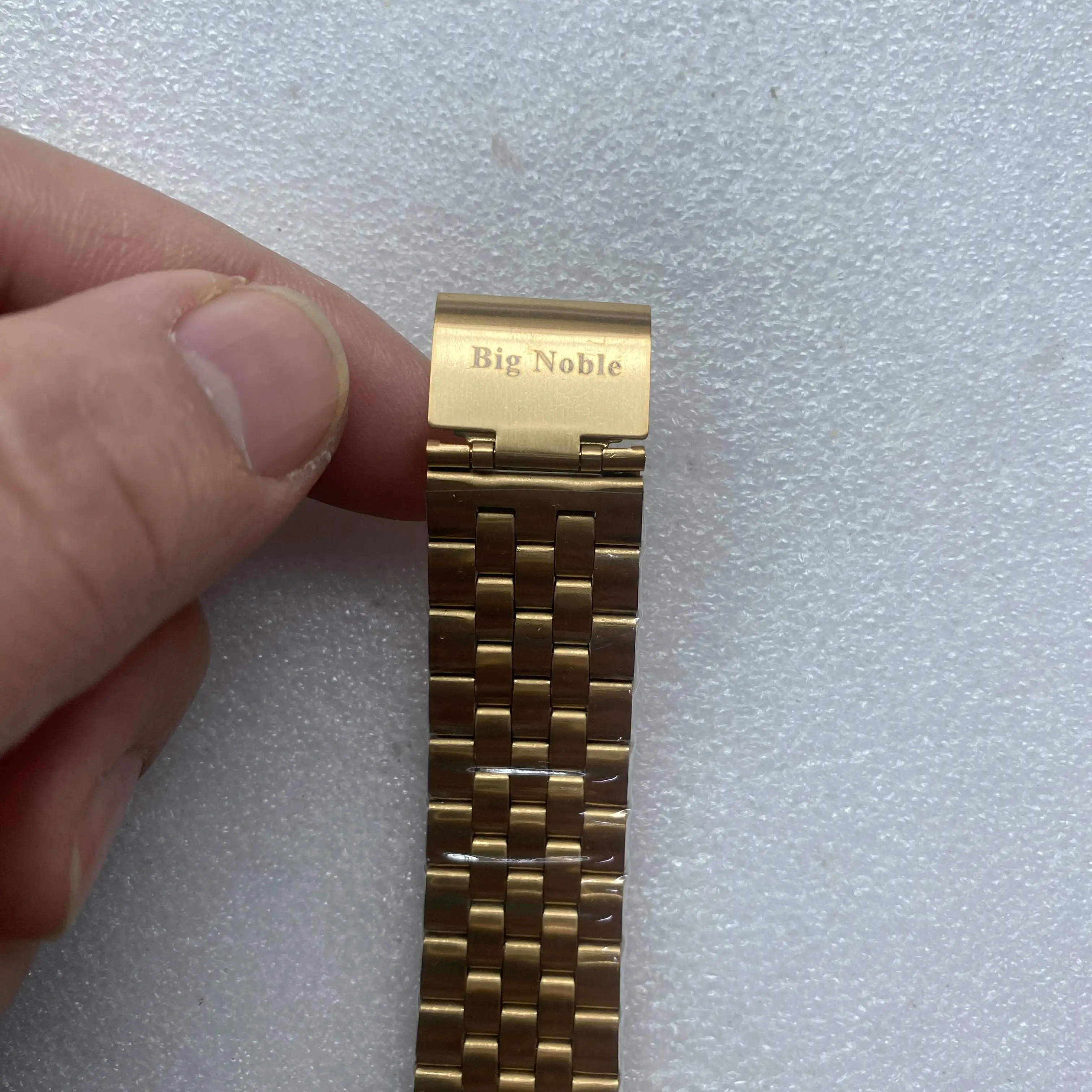 New Gold Unisex Men Women Wrist Quartz Watch Custom Logo Brand Photo Japan Movement