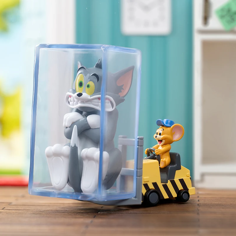 52TOYS Blind Box Tom and Jerry Brawls, cute Figures, Desktop