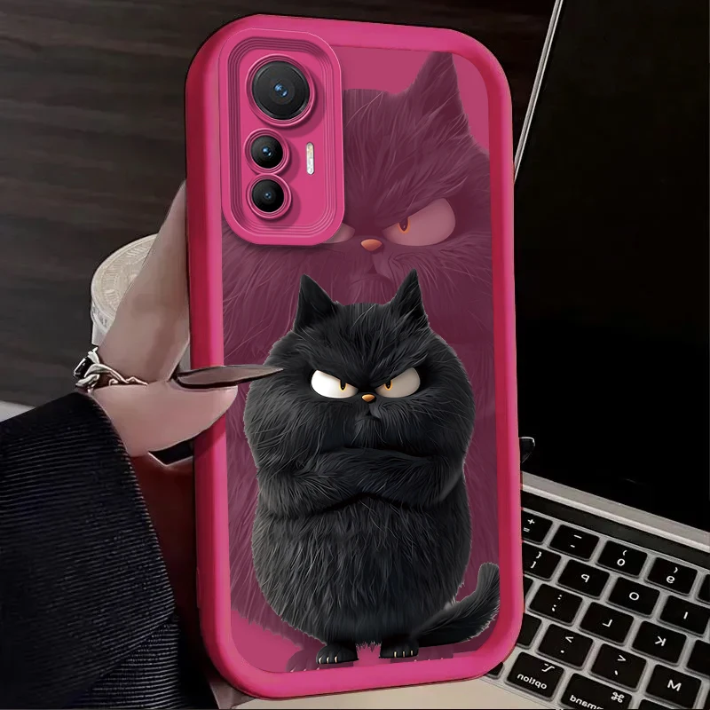 Charming Black and White Cat Phone Case