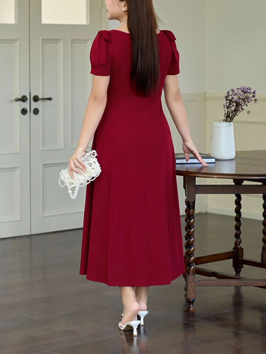 French Square Collar Bow A-line Cinched Waist Dress Plus Size Women Commuting Sweet Premium Black And Red Puff Sleeve Long Dress