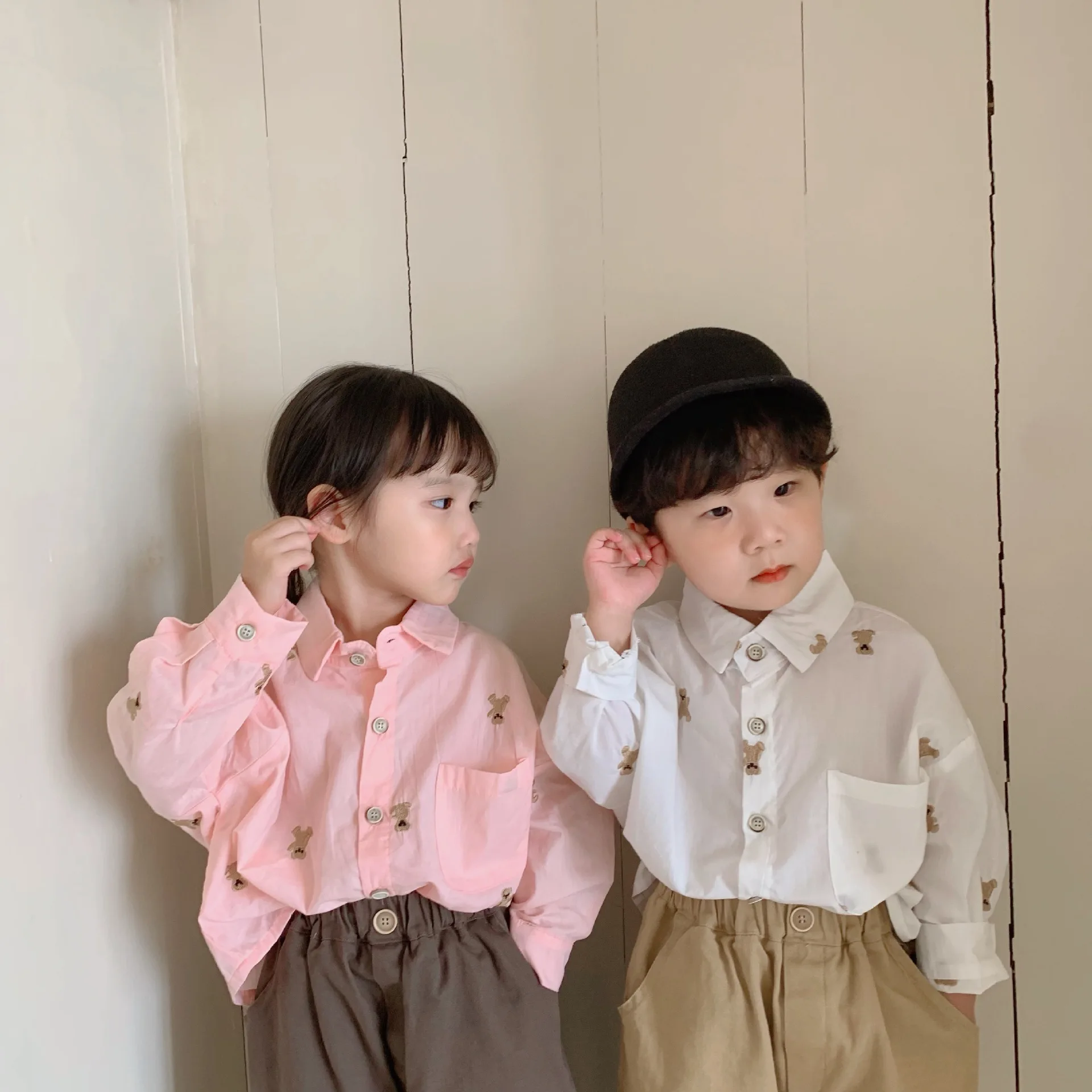 

2023 Autumn New Children Long Sleeve Lapel Shirts Cotton Fashion Baby Boys Girls Embroidered Bear Loose Casual Tops Kids Clothes