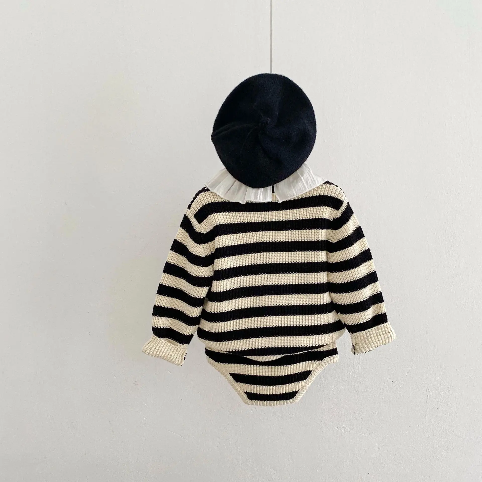 2022 baby clothing knitwear two piece set baby boy and baby girl set striped sweater spring and Autumn New