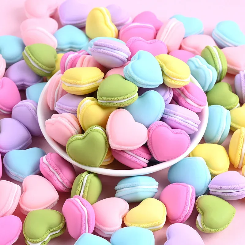 Miniature Figurines 10pcs 3D Simulation Candy Heart Macaron Miniature Figurines Resin Cabochon Fake Food DIY Jewelry Making Accessories