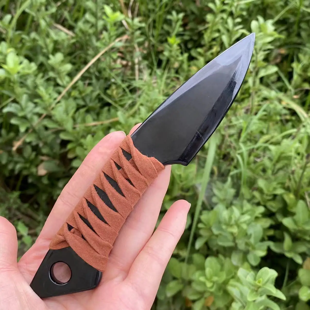 天然クリスタルボジディアンダガーとバトルザナイフ、オリジナル