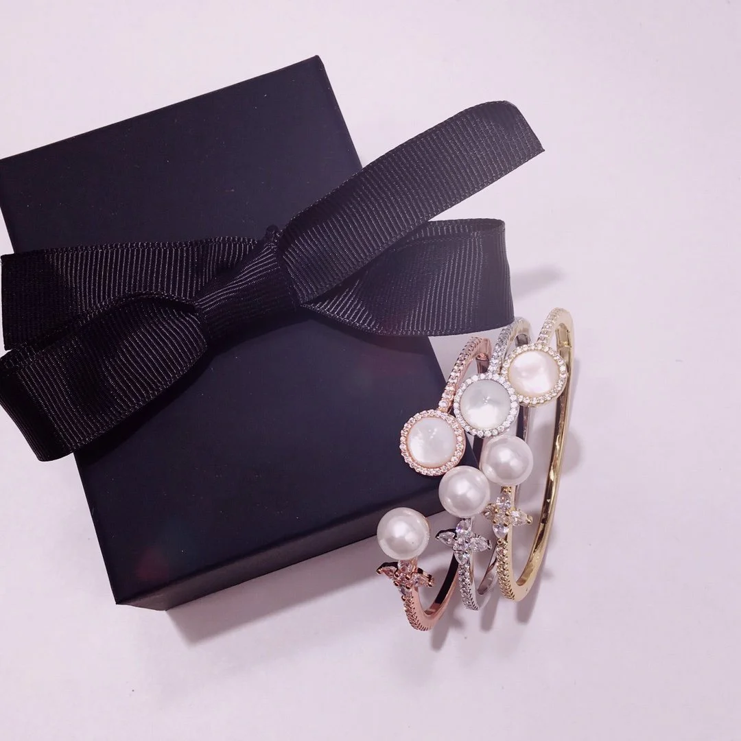 2022 Hot Trend Diamond Pearl Opening Bracelet Everyday Wear, Party, Birthday Golden Colored Gem  Gold Plated Brass