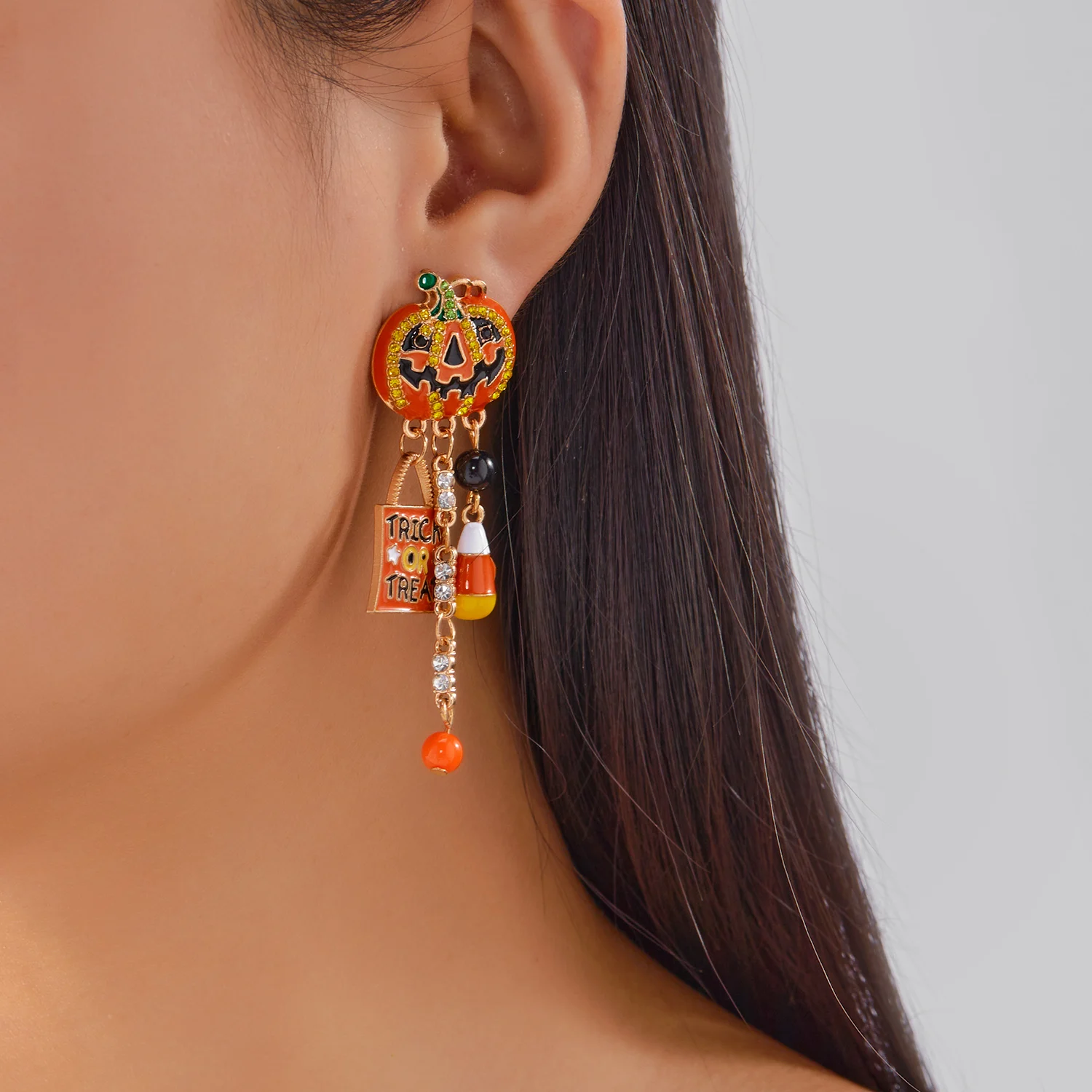 Übertriebene Strass-Kürbis-Ohrringe mit langen Quasten, tropfende Ohrringe für Frauen, Halloween-Skelett-Geist-Ohrringe, Party-Schmuck – Detail 4