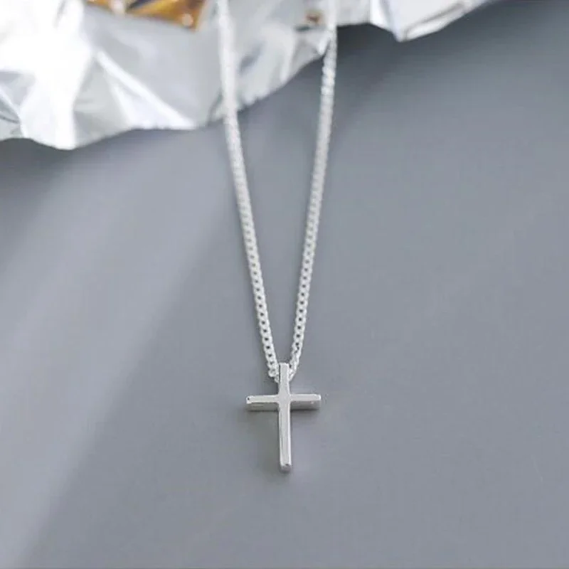 

925 Sterling Silver Zircon Necklace Shining Cross Choker Necklaces for Women Girls Party Elegant Fashion Fine Jewelry