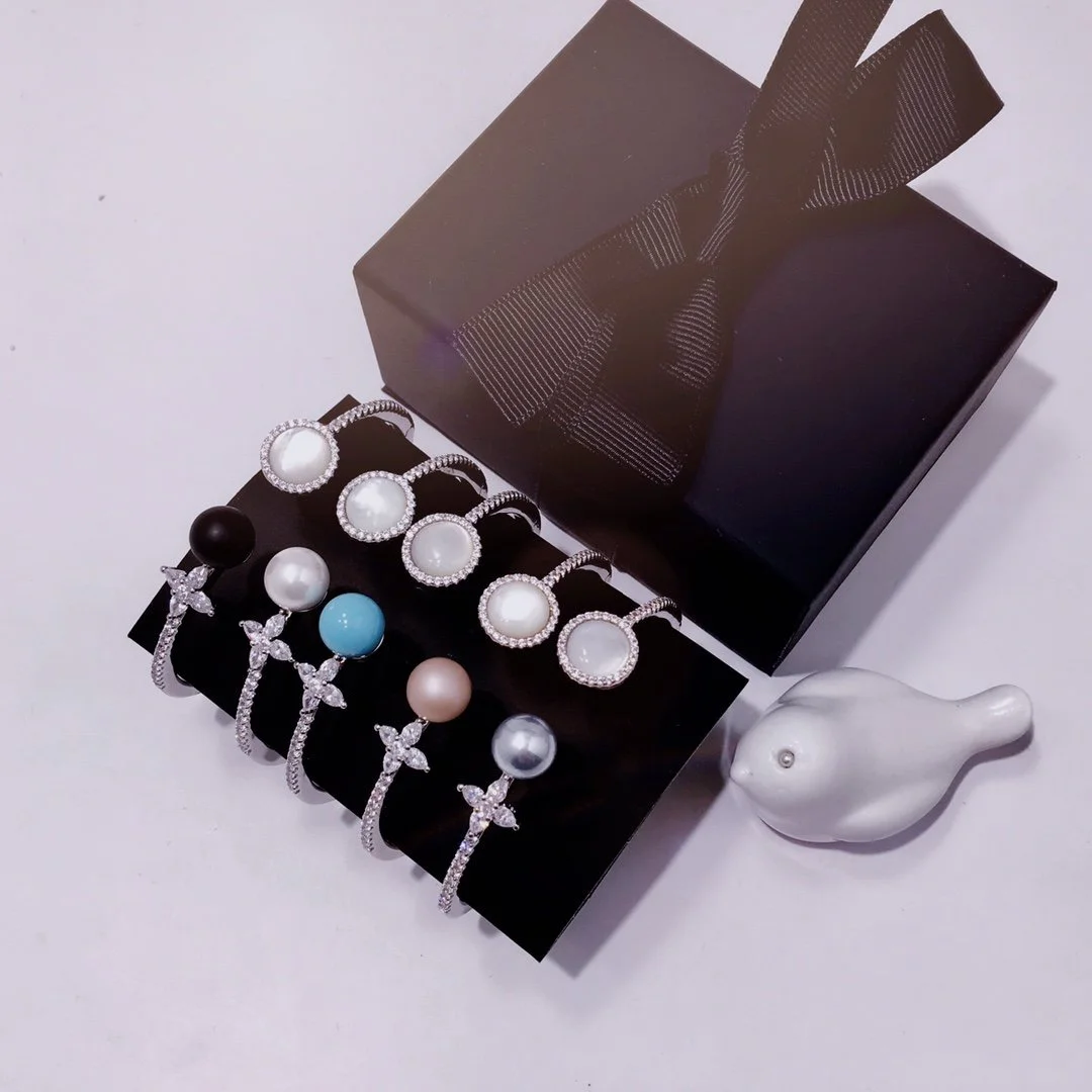 2022 Hot Trend Diamond Pearl Opening Bracelet Everyday Wear, Party, Birthday Golden Colored Gem  Gold Plated Brass