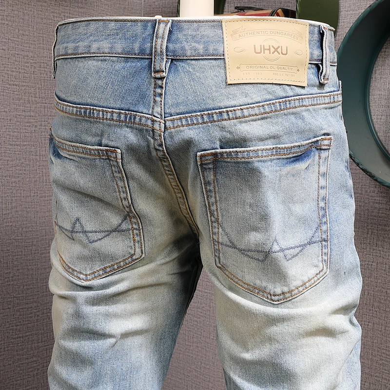 Рисунок 6 - Джинсы мужские в стиле ретро