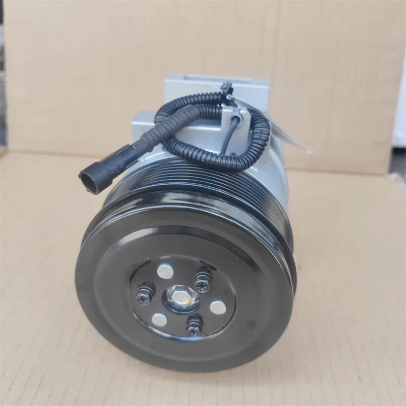 Air conditioning compressor 8104010-C1100 C5264587 for Dongfeng 