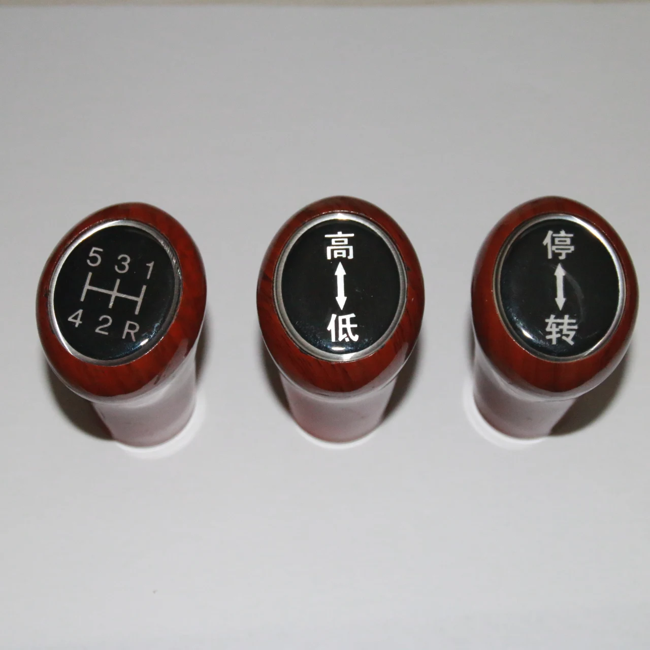 

custom Professional gear shift knob For Chevrolet Chevy Cruze for wholesales