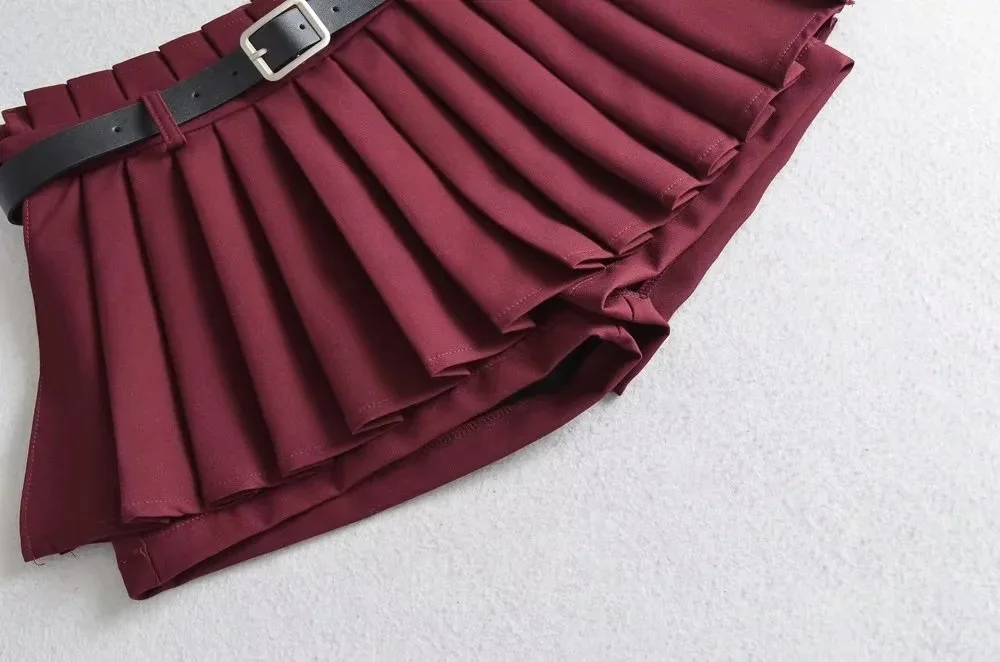 Low Waist Slim Mini Pleated Skirt For Women 2025 Summer Casual Black Belt Skirts Babes Fashionable Solid Une Jupe Ligne