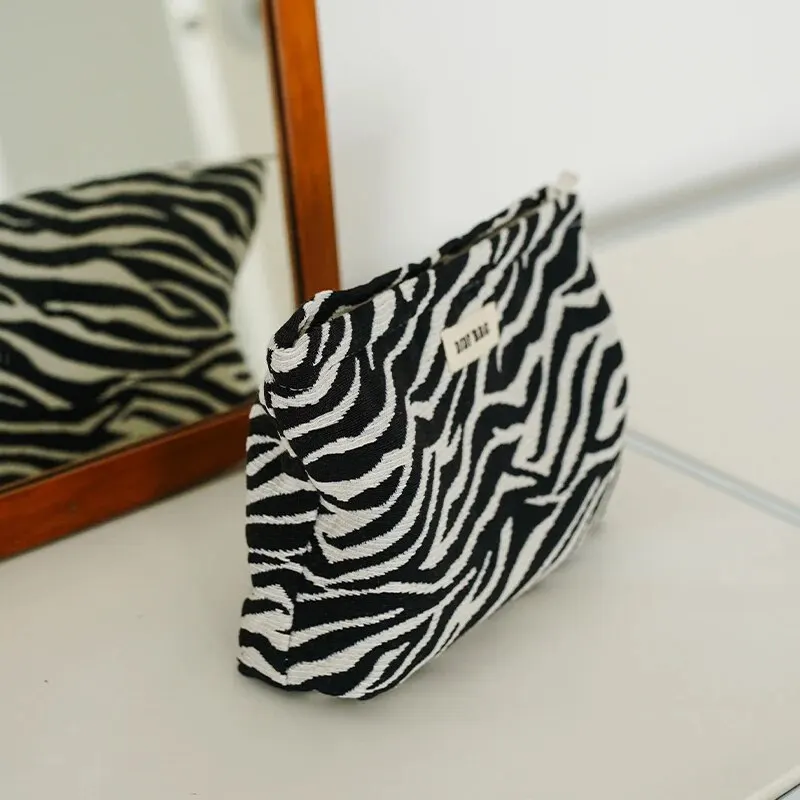 DJDF Black & White Zebra Stripes Women's Cosmetic Bag Polyester Skincare Storage Portable Travel Toiletry Bag Large Capacity 4