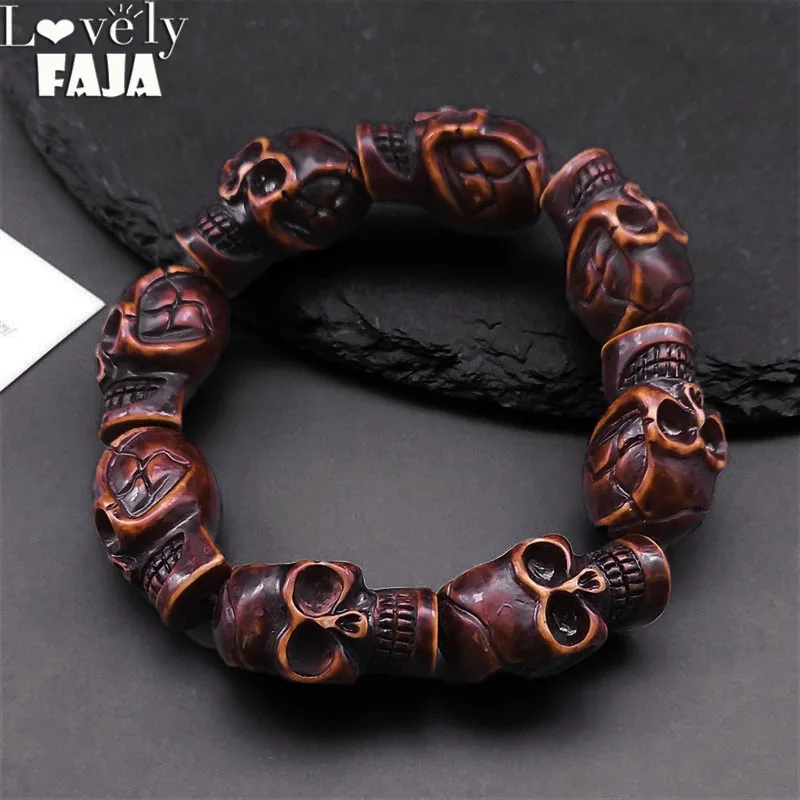 

Goth Skull Carving Men's Bracelet Vintage Women Bangles Retro Wood Skeleton Charm Bracelet Halloween Jewelry Gift pulsera hombre