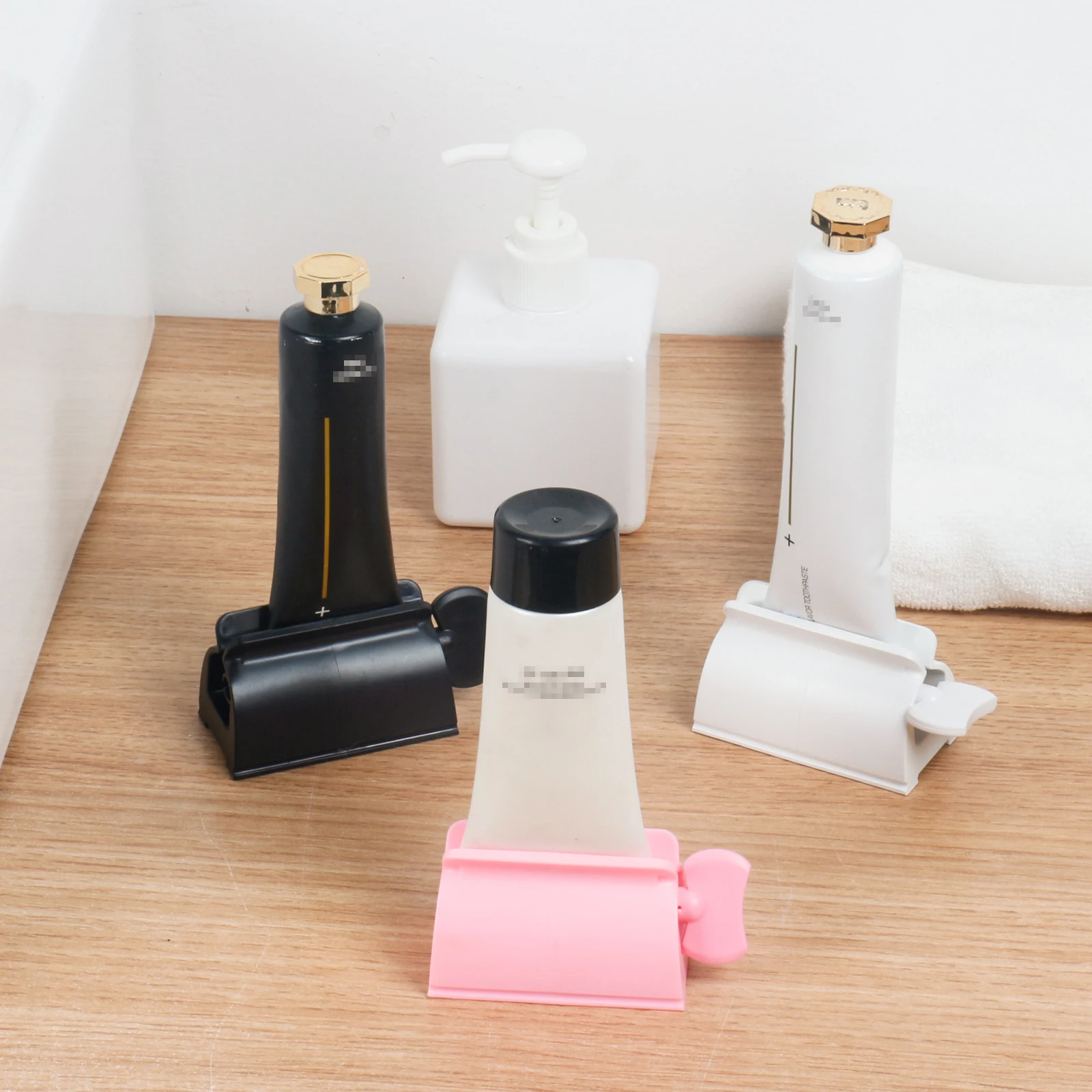 Toothpaste Squeezer, 3 PCS Tube Squeezer Kitchen and Bathroom Gadgets for Sauces 2