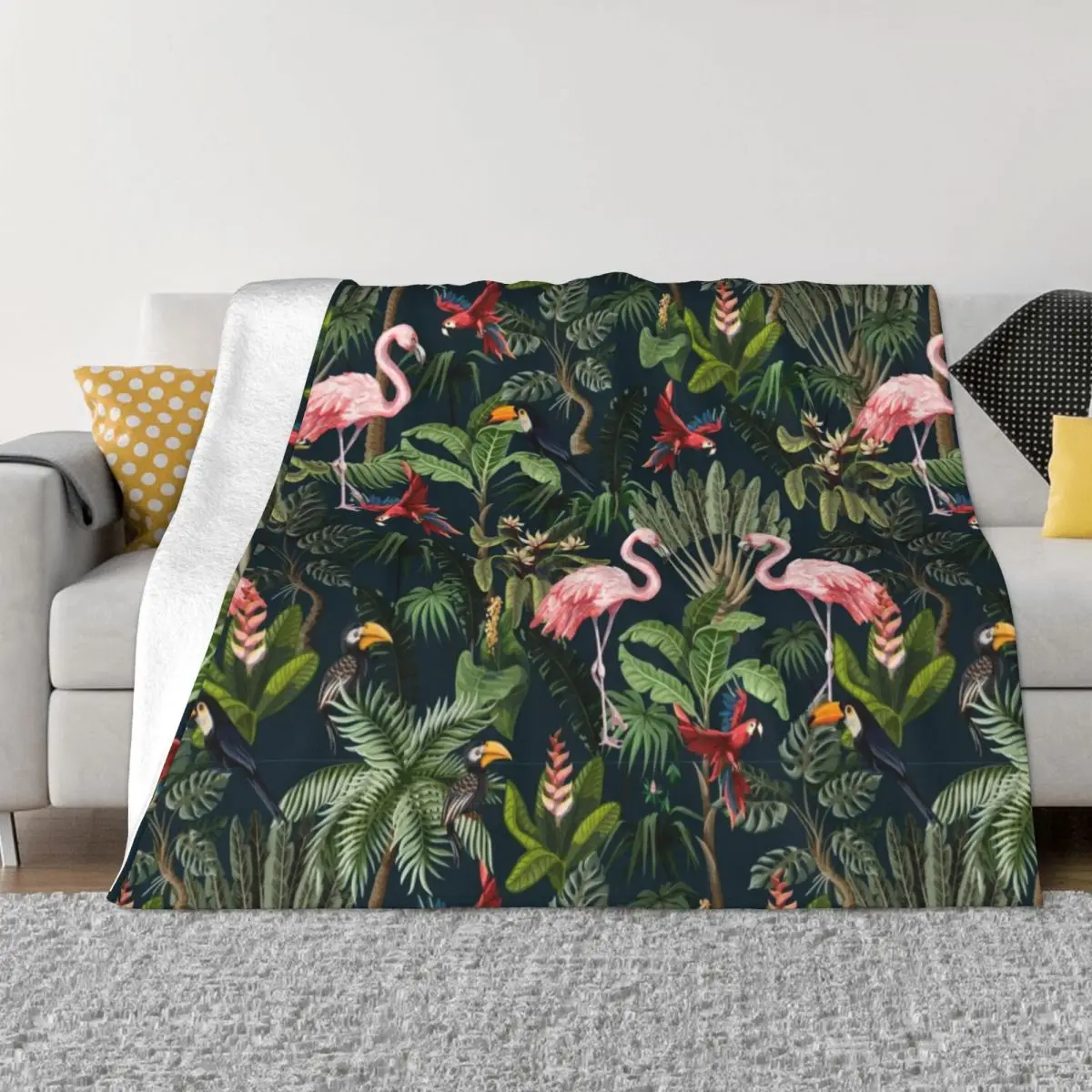 

Jungle pattern with toucan, flamingo and parrot Throw Blanket Warm Winter beds Blankets